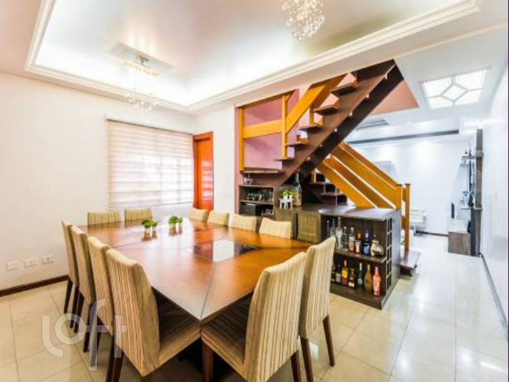 Casa, 4 quartos, 280 m² - Foto 1