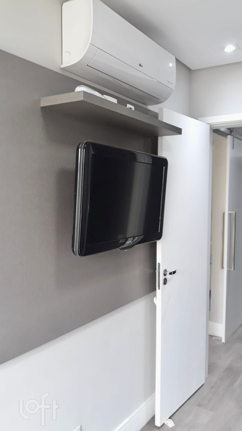 Apartamento à venda com 3 quartos, 157m² - Foto 9
