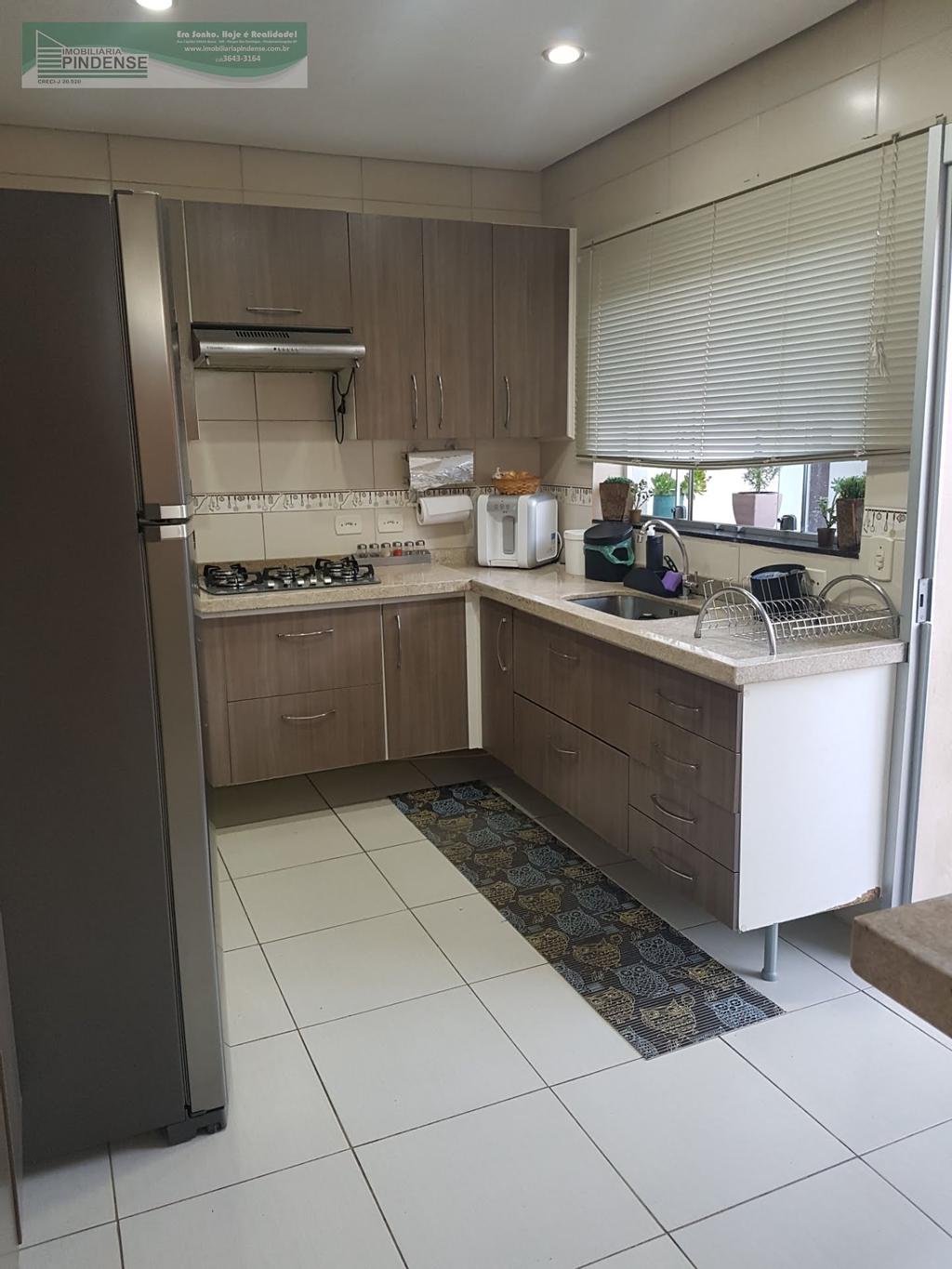 Casa, 3 quartos, 246 m² - Foto 4