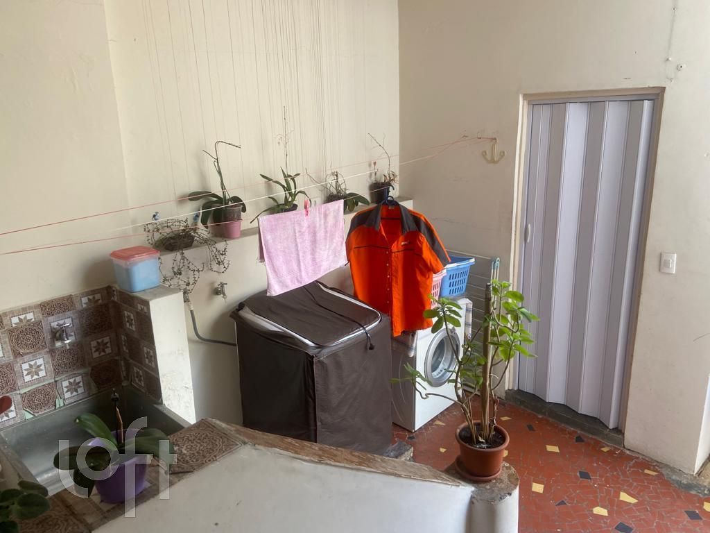 Casa, 3 quartos, 228 m² - Foto 1