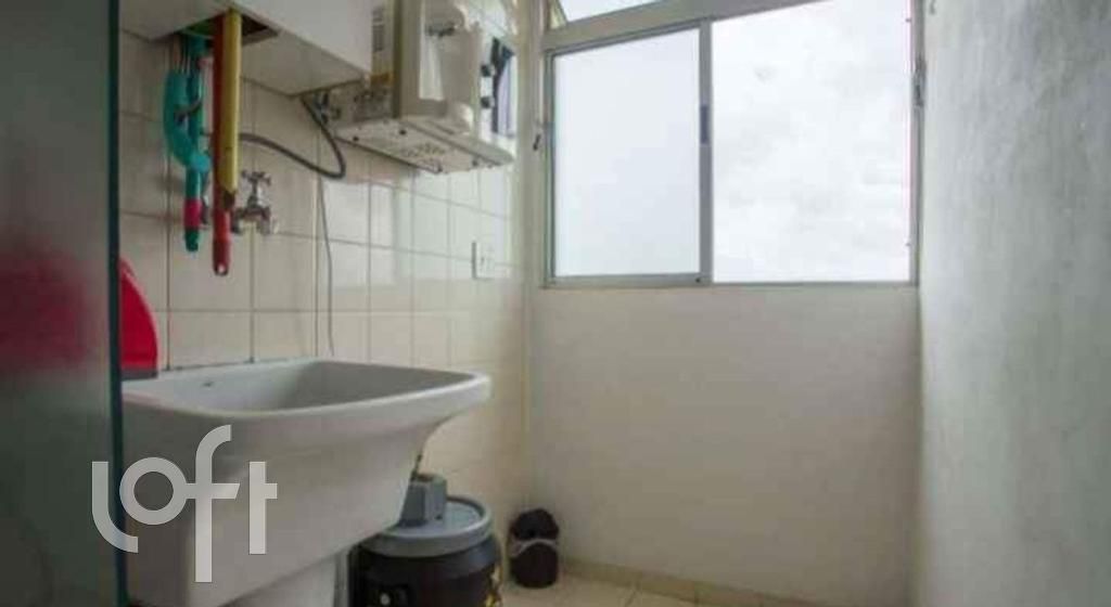 Apartamento à venda com 2 quartos, 42m² - Foto 8