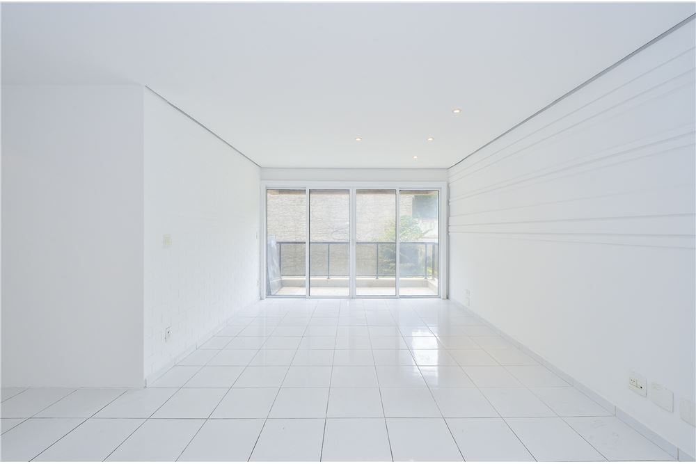 Apartamento à venda com 3 quartos, 129m² - Foto 4