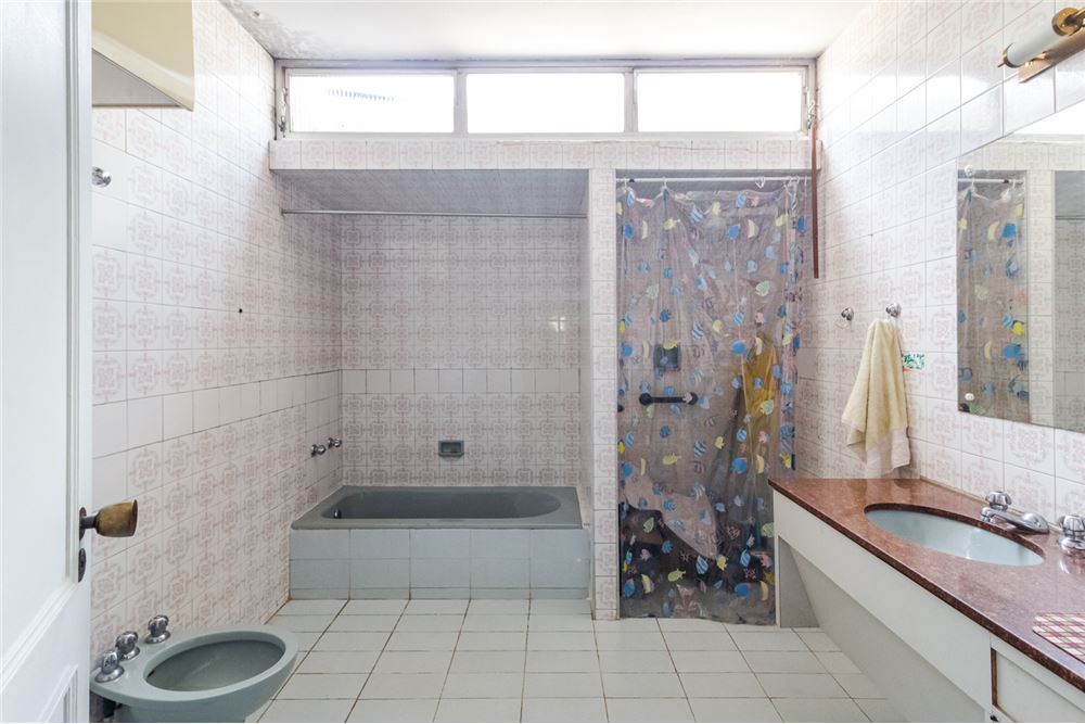 Casa à venda com 4 quartos, 307m² - Foto 10
