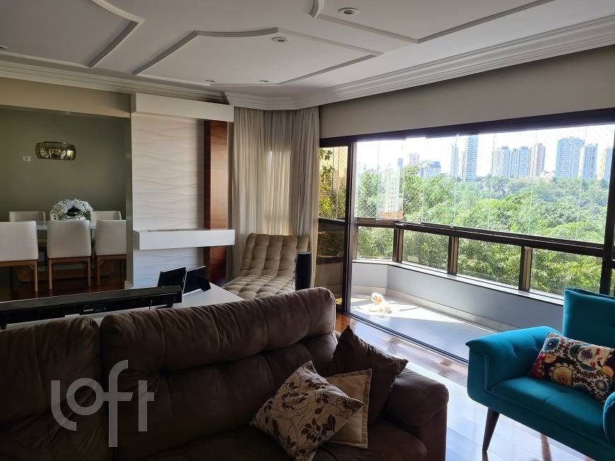 Apartamento à venda com 4 quartos, 215m² - Foto 4