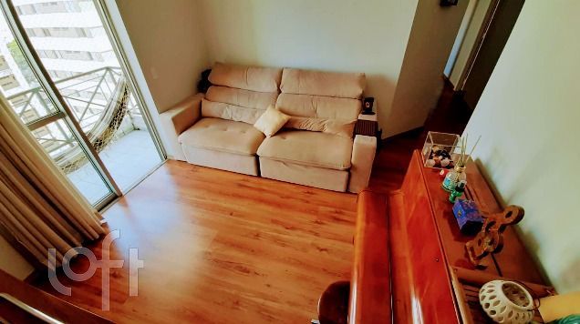 Apartamento à venda com 2 quartos, 67m² - Foto 3