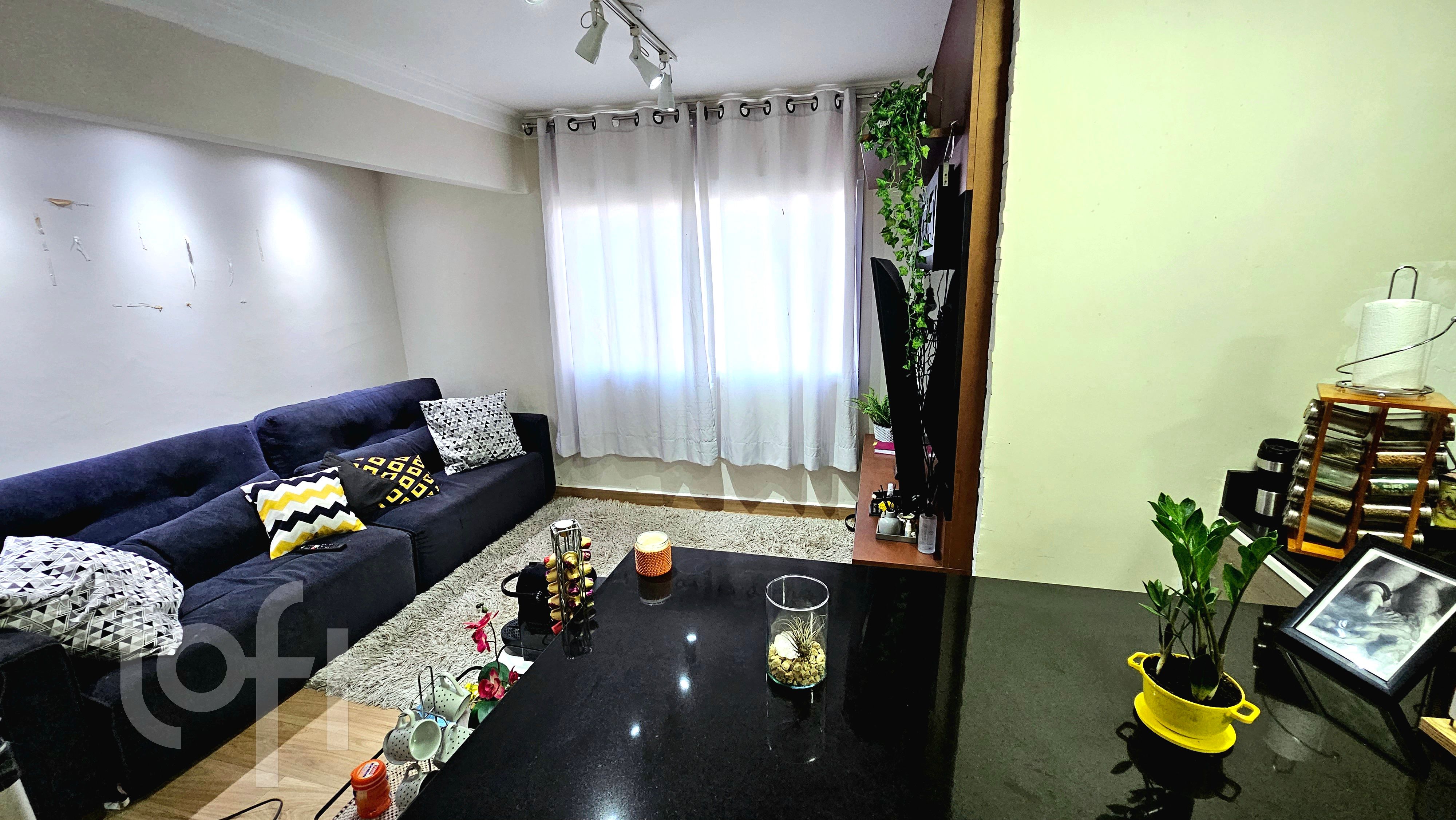 Apartamento à venda com 1 quarto, 54m² - Foto 1