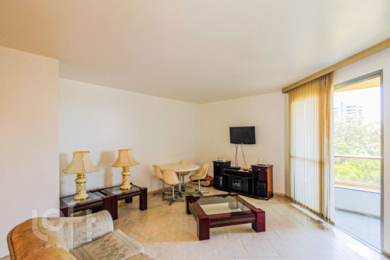 Apartamento à venda com 3 quartos, 188m² - Foto 8