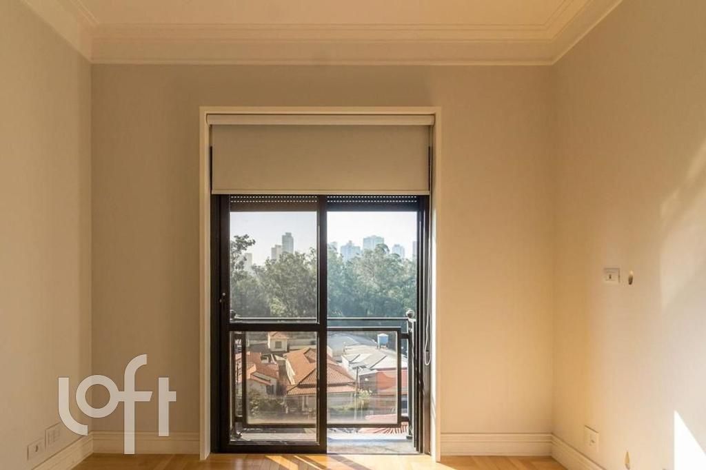 Apartamento à venda com 4 quartos, 320m² - Foto 8