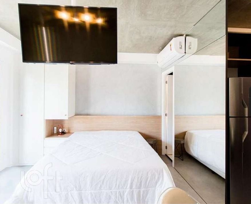 Apartamento, 1 quarto, 33 m² - Foto 2