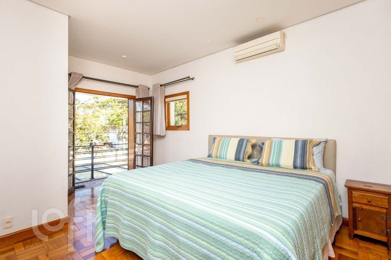 Casa, 5 quartos, 350 m² - Foto 24