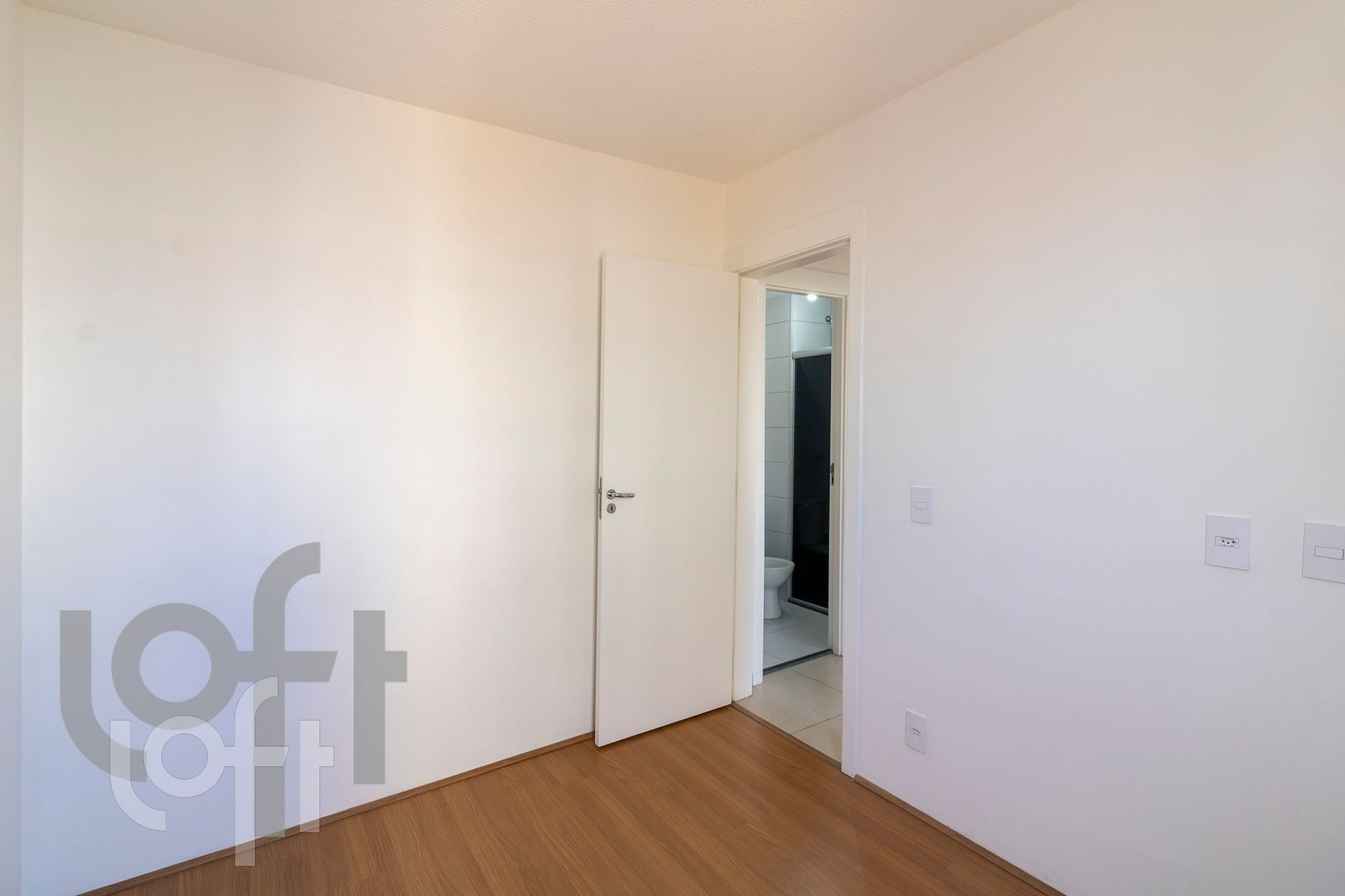 Apartamento à venda com 2 quartos, 43m² - Foto 7