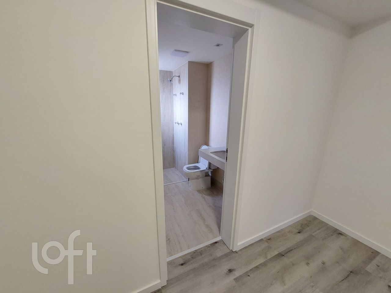Apartamento à venda com 3 quartos, 147m² - Foto 4