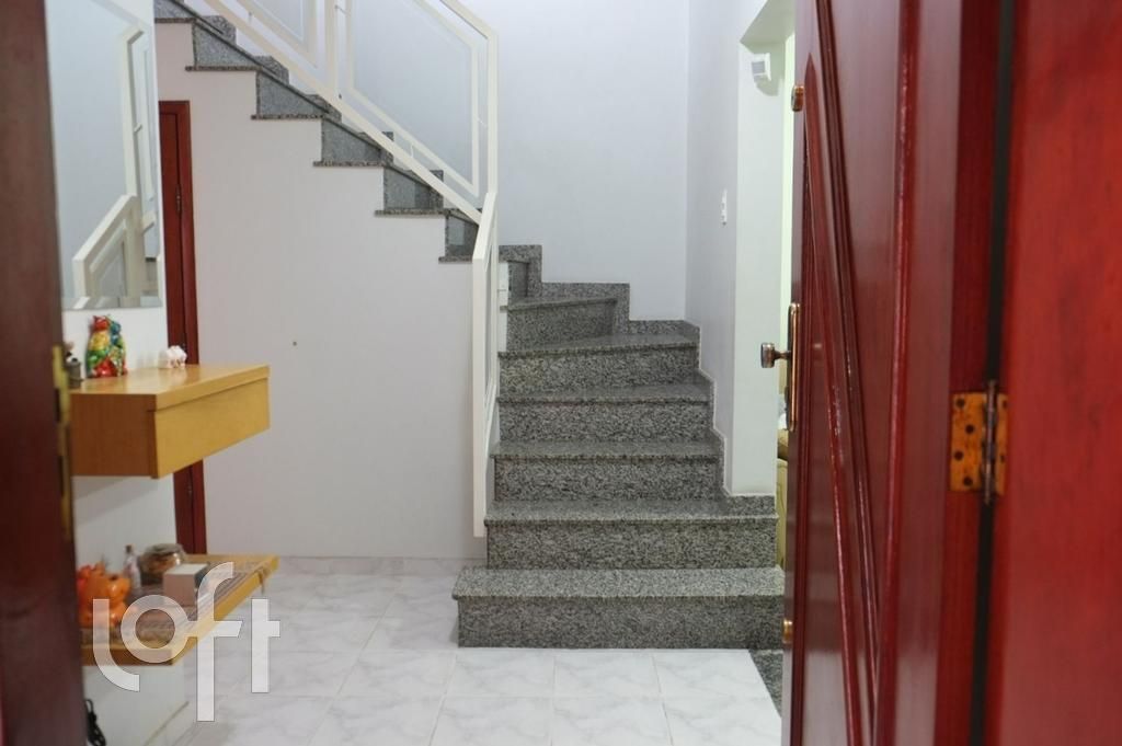 Casa à venda com 3 quartos, 210m² - Foto 27