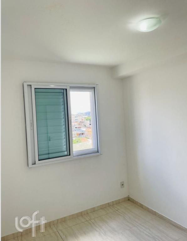 Apartamento à venda com 2 quartos, 51m² - Foto 2