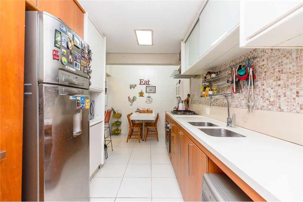 Casa, 3 quartos, 220 m² - Foto 27