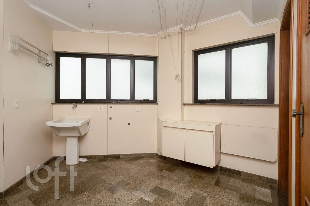 Apartamento à venda com 3 quartos, 184m² - Foto 18
