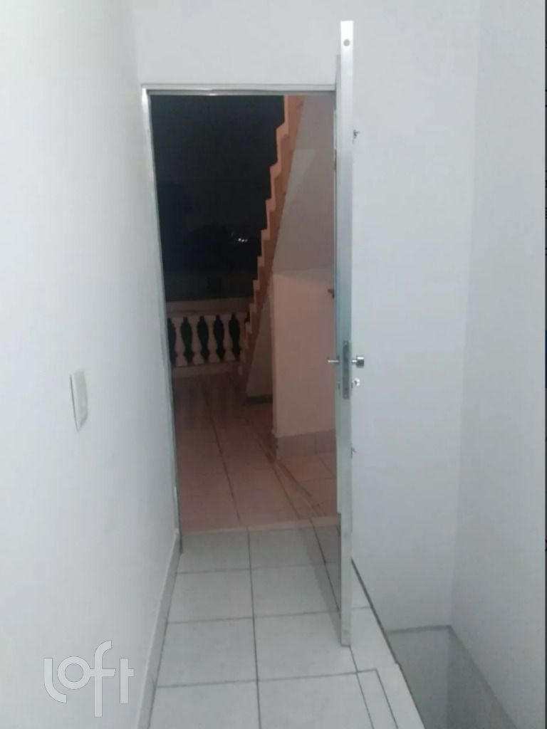 Casa à venda com 4 quartos, 220m² - Foto 14