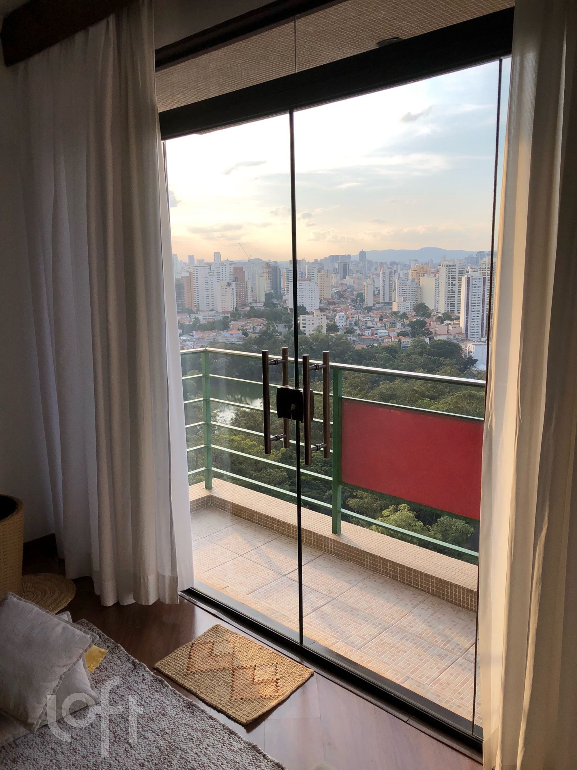 Apartamento à venda com 2 quartos, 167m² - Foto 10