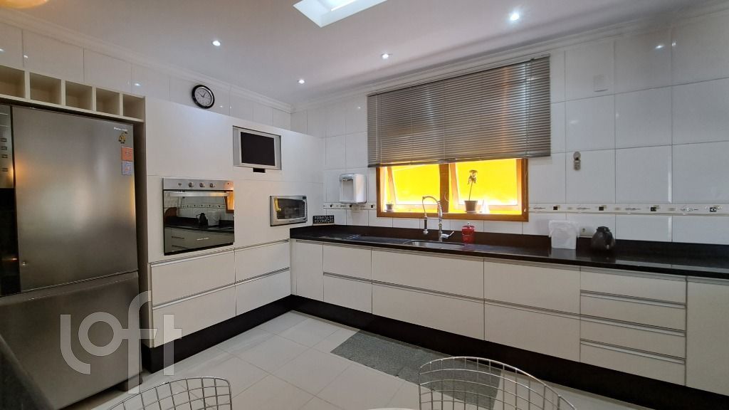 Casa à venda com 3 quartos, 390m² - Foto 20