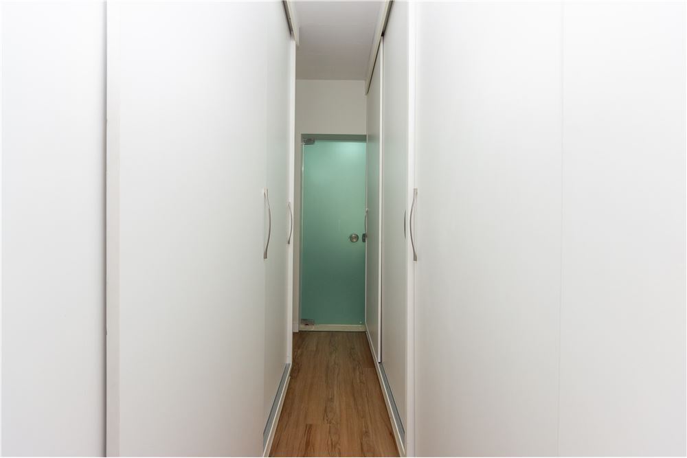Casa à venda com 3 quartos, 380m² - Foto 20