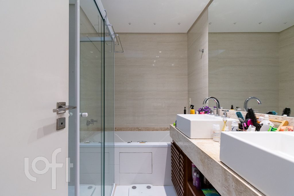 Casa à venda com 4 quartos, 332m² - Foto 39
