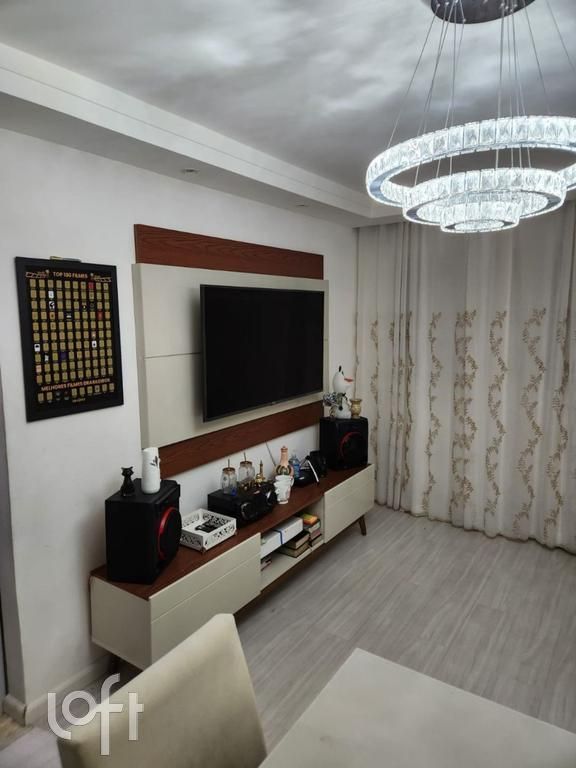 Apartamento à venda com 2 quartos, 62m² - Foto 6