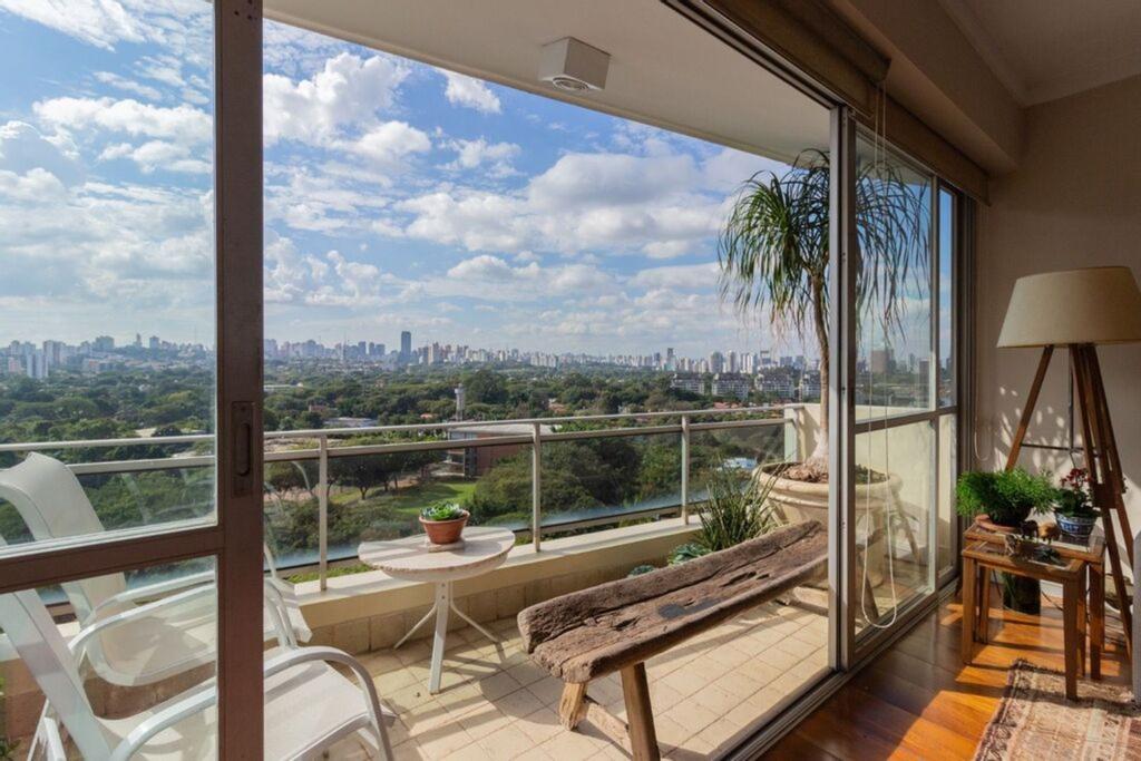 Apartamento à venda com 3 quartos, 190m² - Foto 5