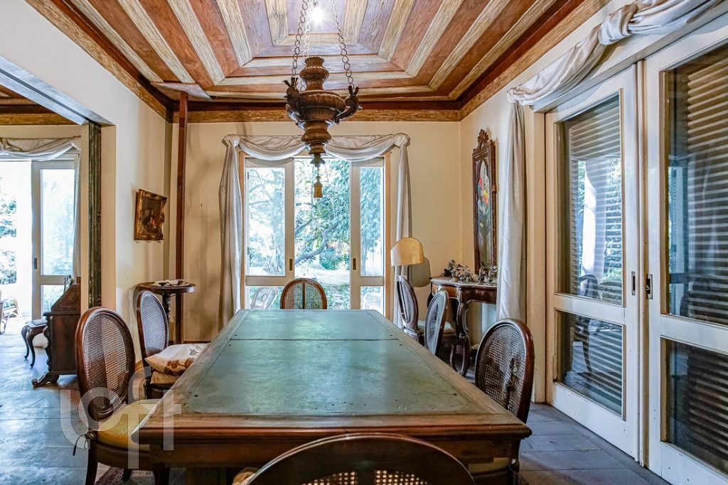 Casa à venda com 4 quartos, 559m² - Foto 14