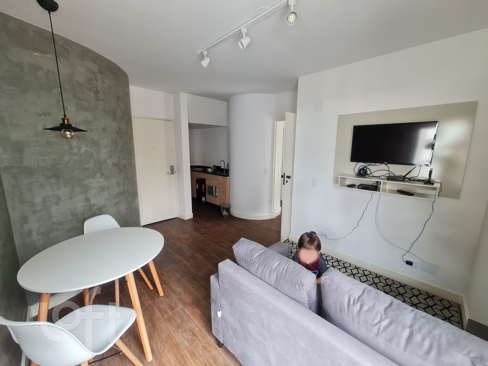 Apartamento à venda com 1 quarto, 37m² - Foto 4