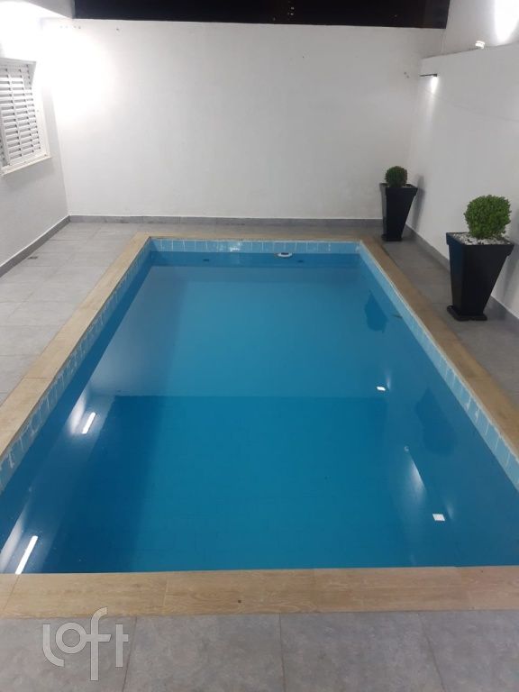 Casa à venda com 3 quartos, 210m² - Foto 6