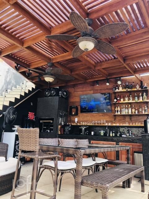 Casa, 5 quartos, 260 m² - Foto 31