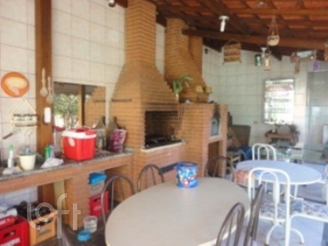 Casa, 4 quartos, 300 m² - Foto 4