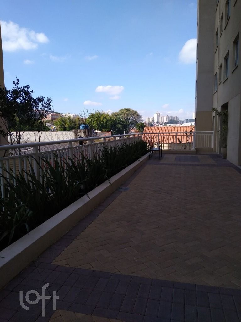Apartamento à venda com 2 quartos, 40m² - Foto 30