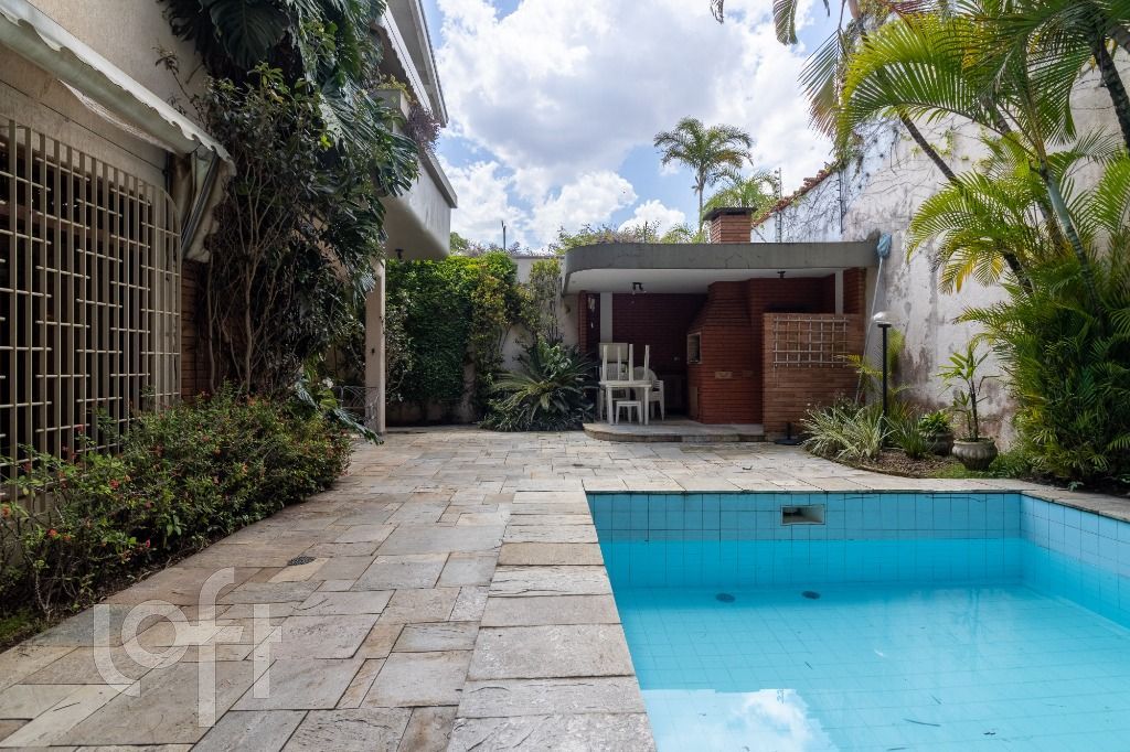 Casa à venda com 4 quartos, 439m² - Foto 31