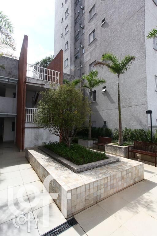 Apartamento à venda com 2 quartos, 43m² - Foto 33