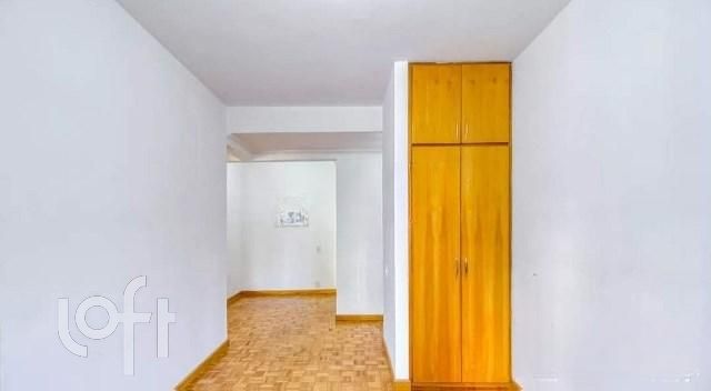 Apartamento à venda com 3 quartos, 95m² - Foto 8