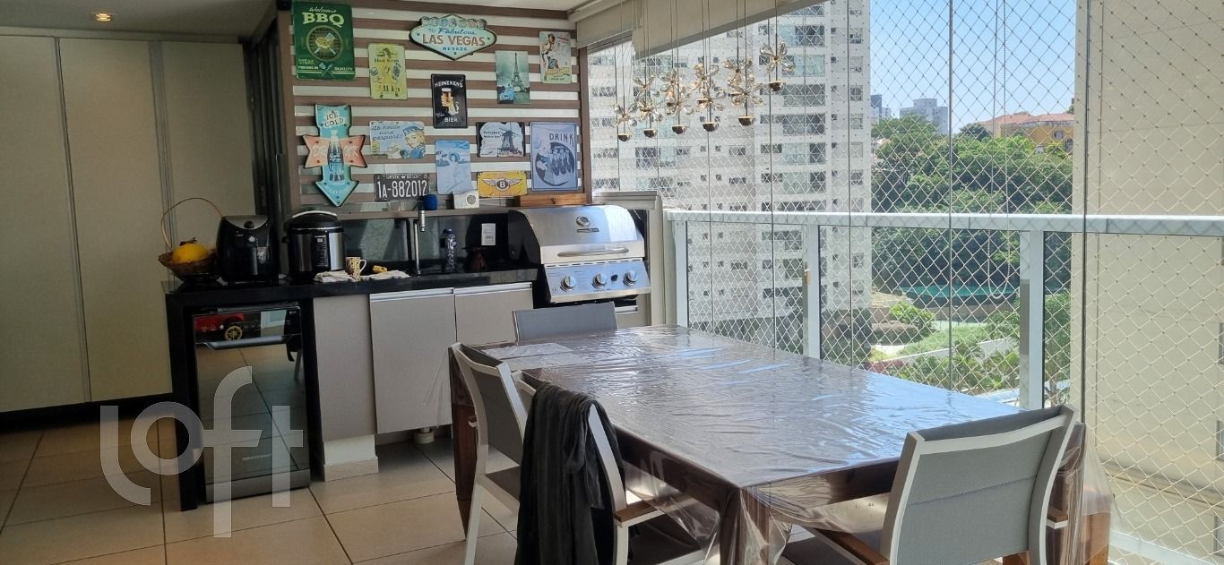 Apartamento à venda com 3 quartos, 111m² - Foto 4