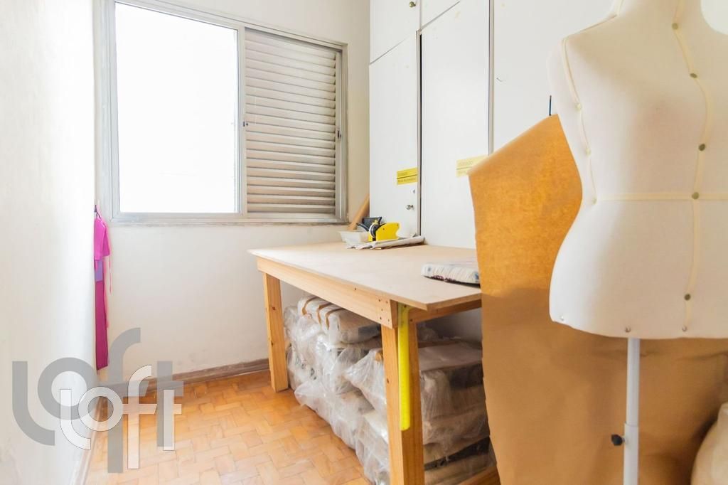 Apartamento à venda com 4 quartos, 303m² - Foto 2
