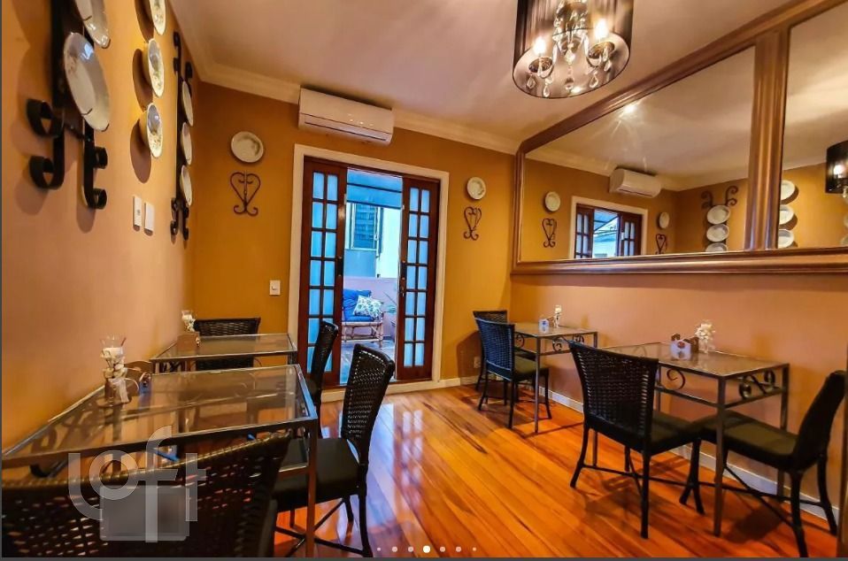 Casa à venda com 3 quartos, 110m² - Foto 1
