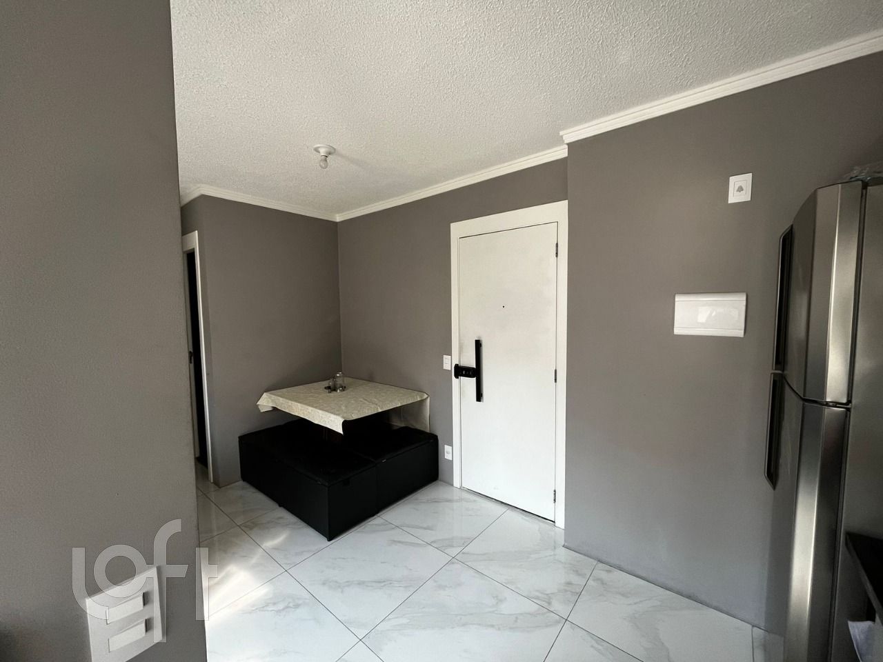 Apartamento à venda com 2 quartos, 42m² - Foto 4