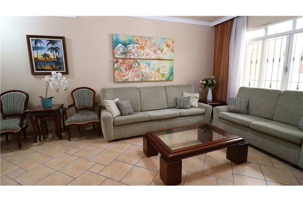 Casa, 3 quartos, 136 m² - Foto 3