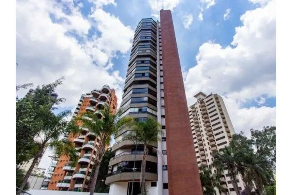 Apartamento, 3 quartos, 220 m² - Foto 1