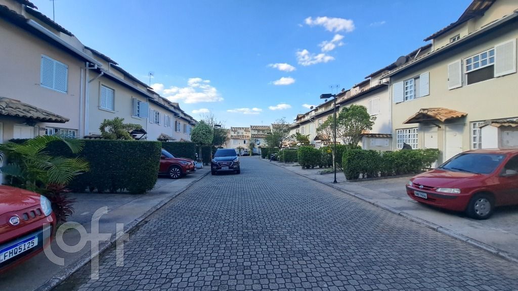 Casa, 3 quartos, 81 m² - Foto 1