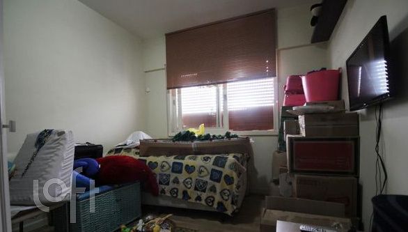 Apartamento à venda com 4 quartos, 210m² - Foto 27