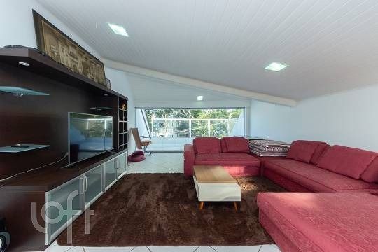 Casa, 3 quartos, 270 m² - Foto 2