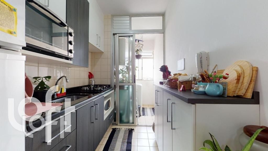 Apartamento à venda com 2 quartos, 44m² - Foto 29