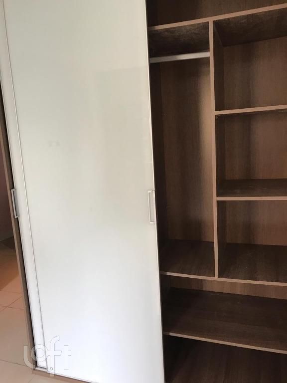 Apartamento à venda com 2 quartos, 82m² - Foto 9