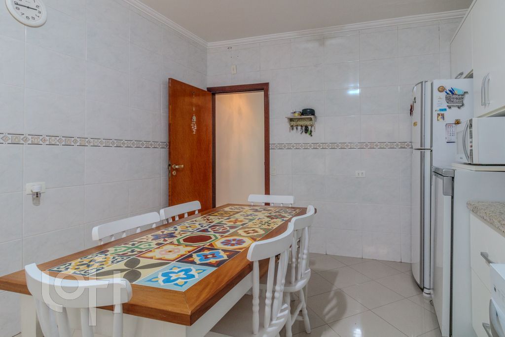 Casa à venda com 4 quartos, 219m² - Foto 43