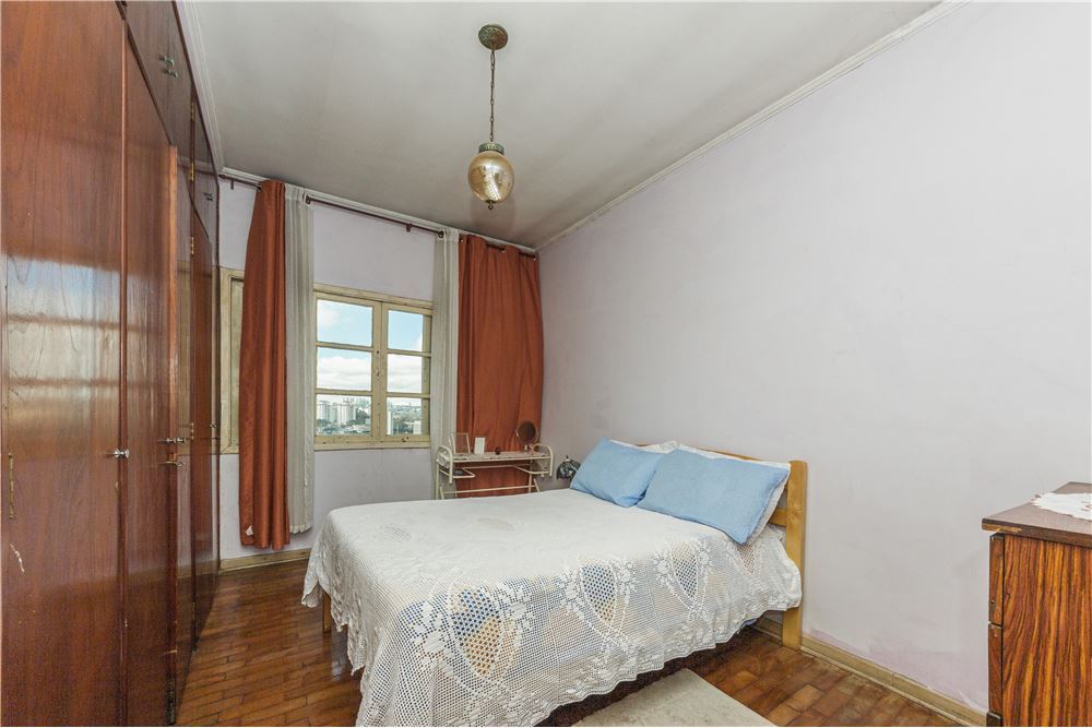 Casa à venda com 5 quartos, 215m² - Foto 24
