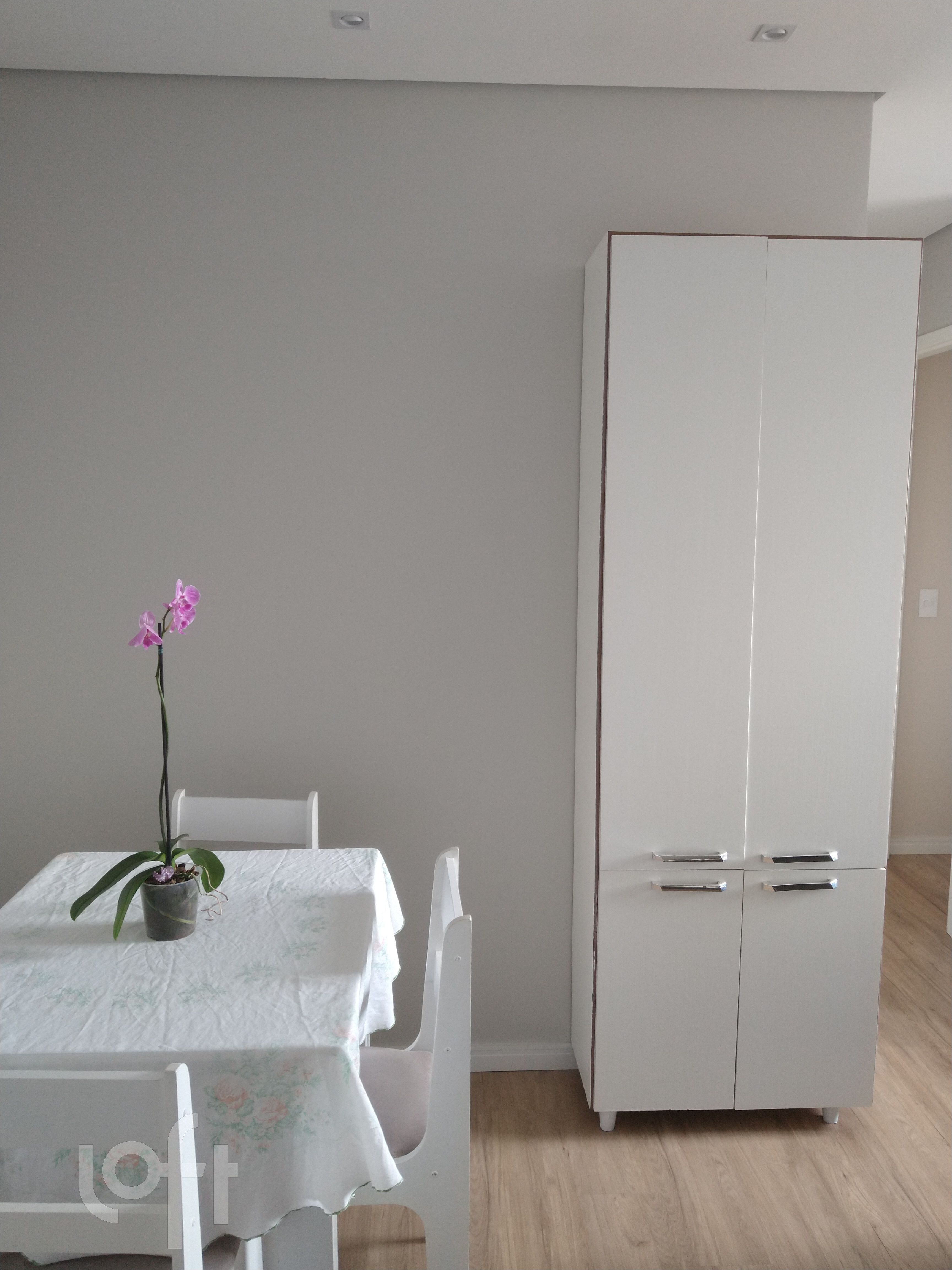 Apartamento à venda com 2 quartos, 41m² - Foto 14